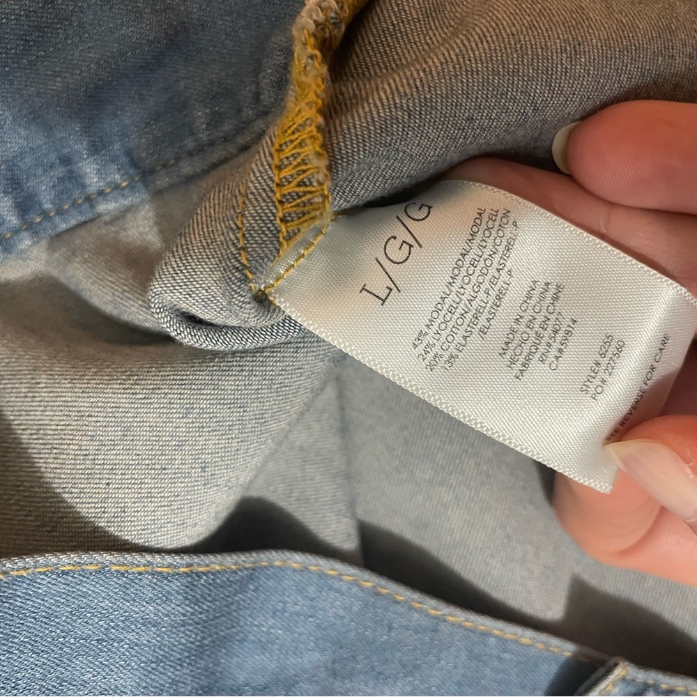 CABI Chambray Button-down Shirt - Picture 6 of 10